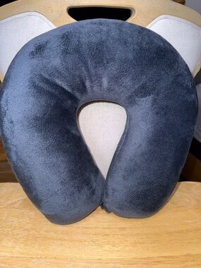 Classic Travel Neck Pillows